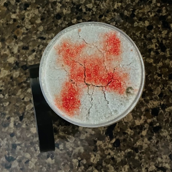 The Red X's Sugar Scrub - Picture 3 of 3